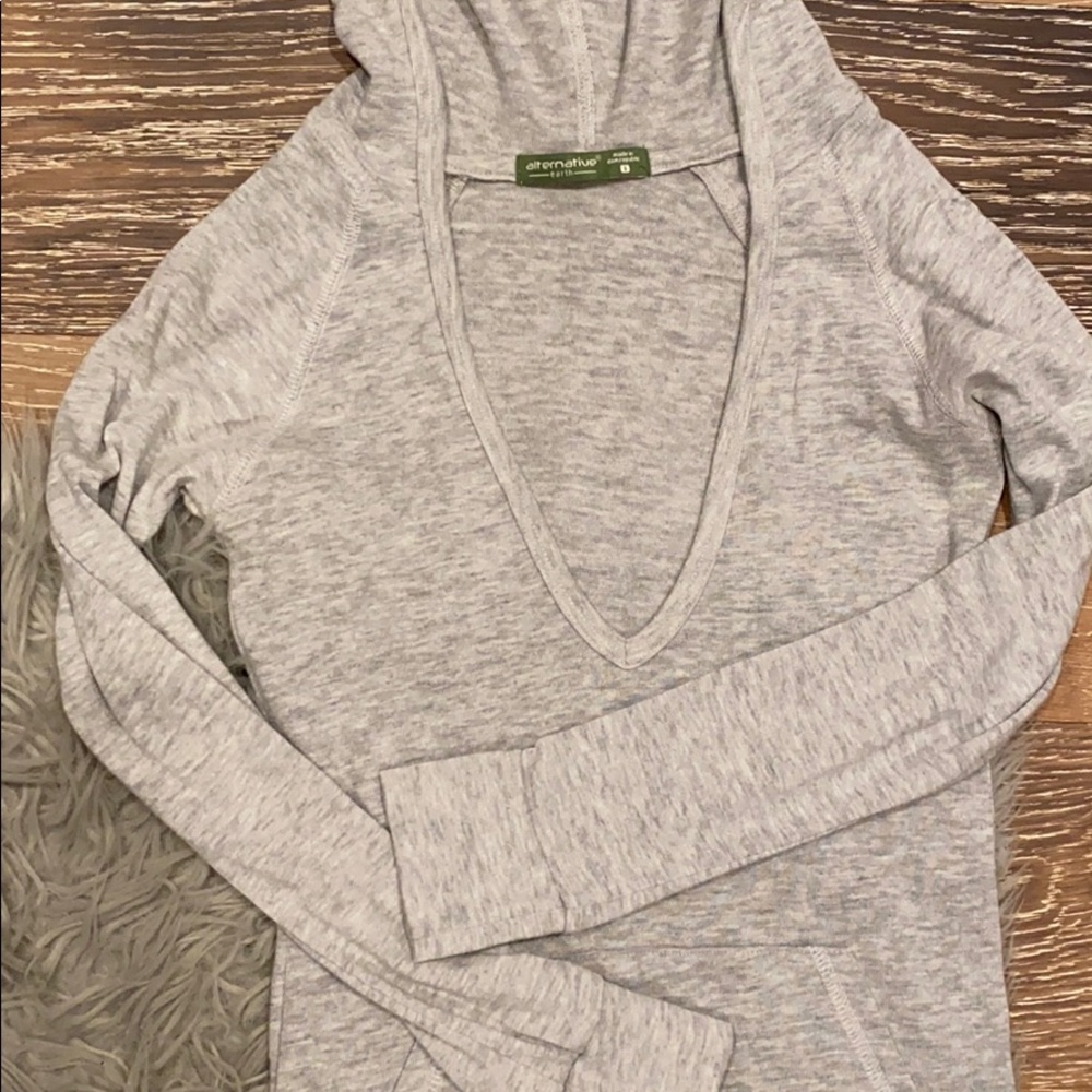 Athletic top for sale